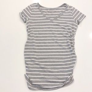 Motherhood V-Neck Side Ruched Maternity Tee